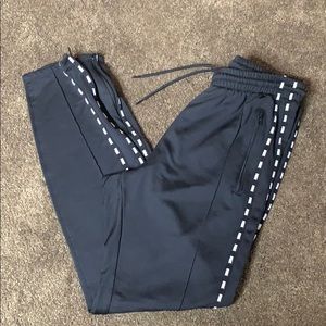 ✨PINK track pants✨